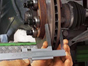 Bosch. Ознаки несправностей під час огляду гальмівної системи
