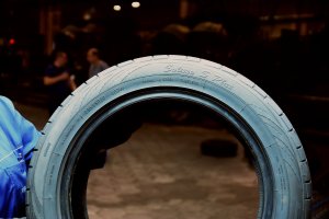 «РОСАВА» перша в СНД випустила 20-ти дюймову шину для легкових автомобілів
