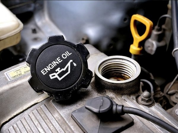 Моторное масло 5W-30: отличный выбор для легкового авто