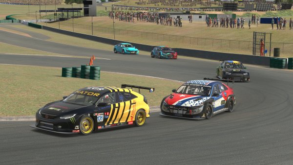 Вдалий початок на TCR. Як пройшов UKRINSTAL Stage Oran Park?