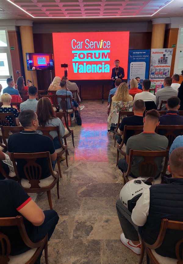 Фото-звіт з Car Service FORUM в Валенсіі, 16-17 травня 2026 року Фото-звіт з Car Service FORUM в Валенсіі, 16-17 травня 2026 року