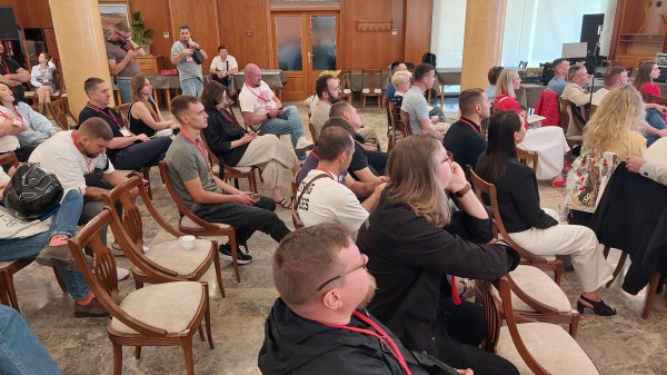 Фото-звіт з Car Service FORUM в Валенсіі, 16-17 травня 2026 року Фото-звіт з Car Service FORUM в Валенсіі, 16-17 травня 2026 року